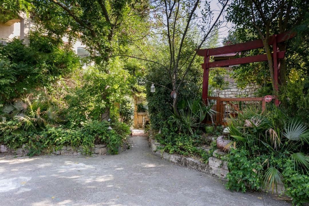 Jardin Et Bambous, Cosy, Classé *
